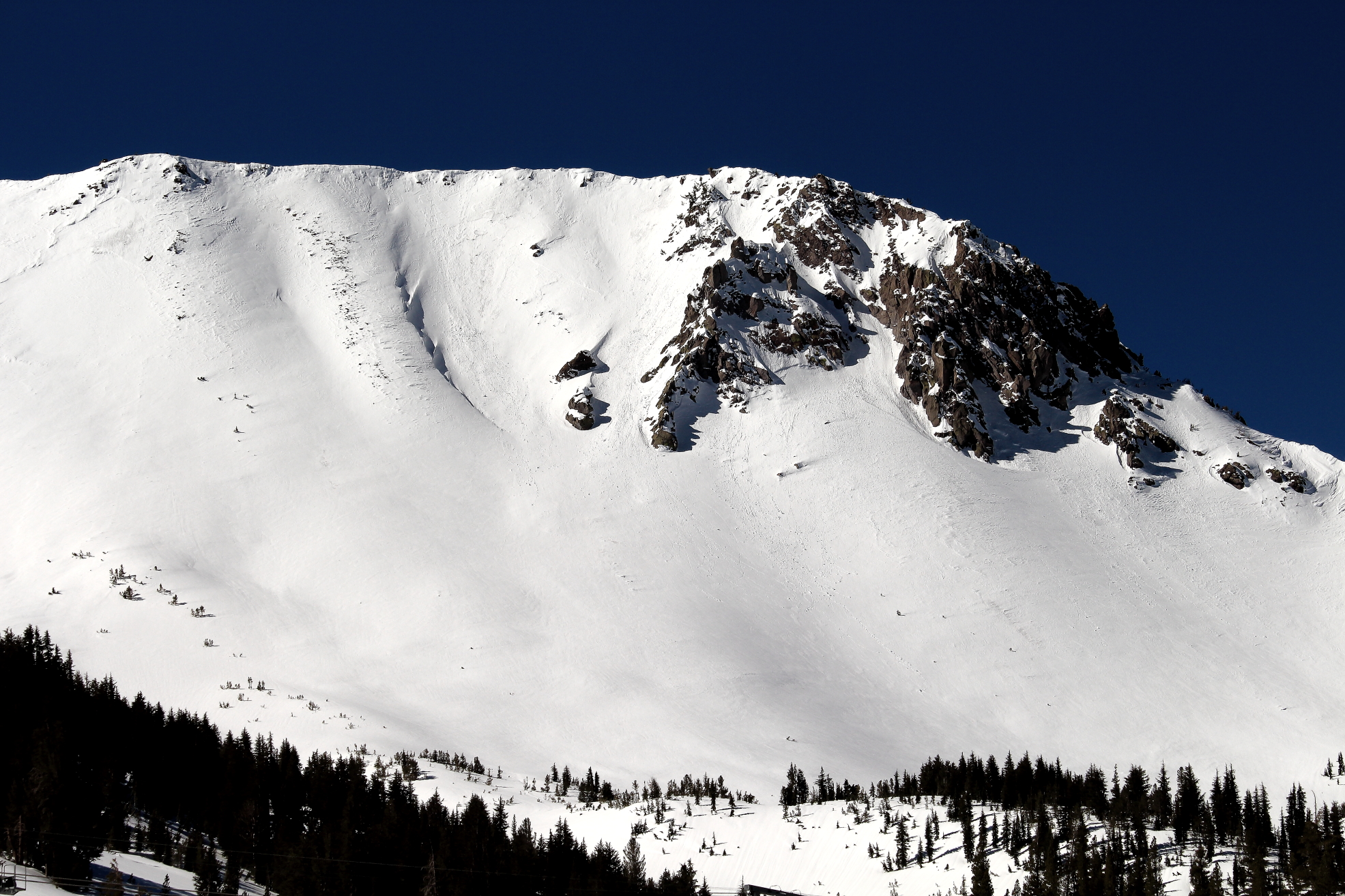Photos from Mammoth Mountain 4-15-2020.