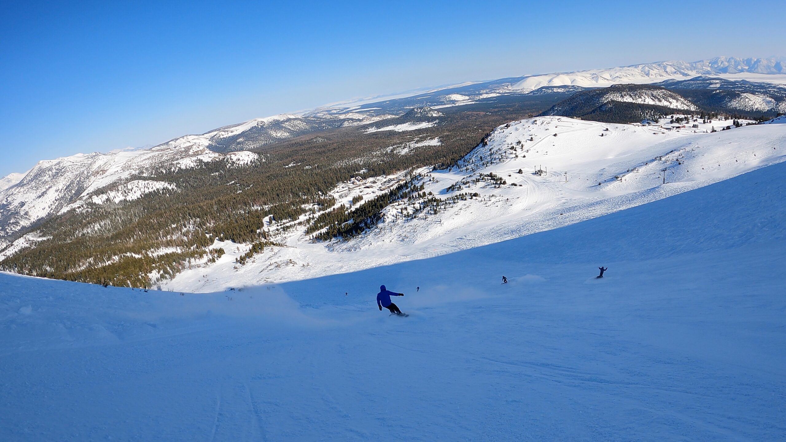 Long Winter Shadows on Scotties - Dougie Fresh on the Snowboard
