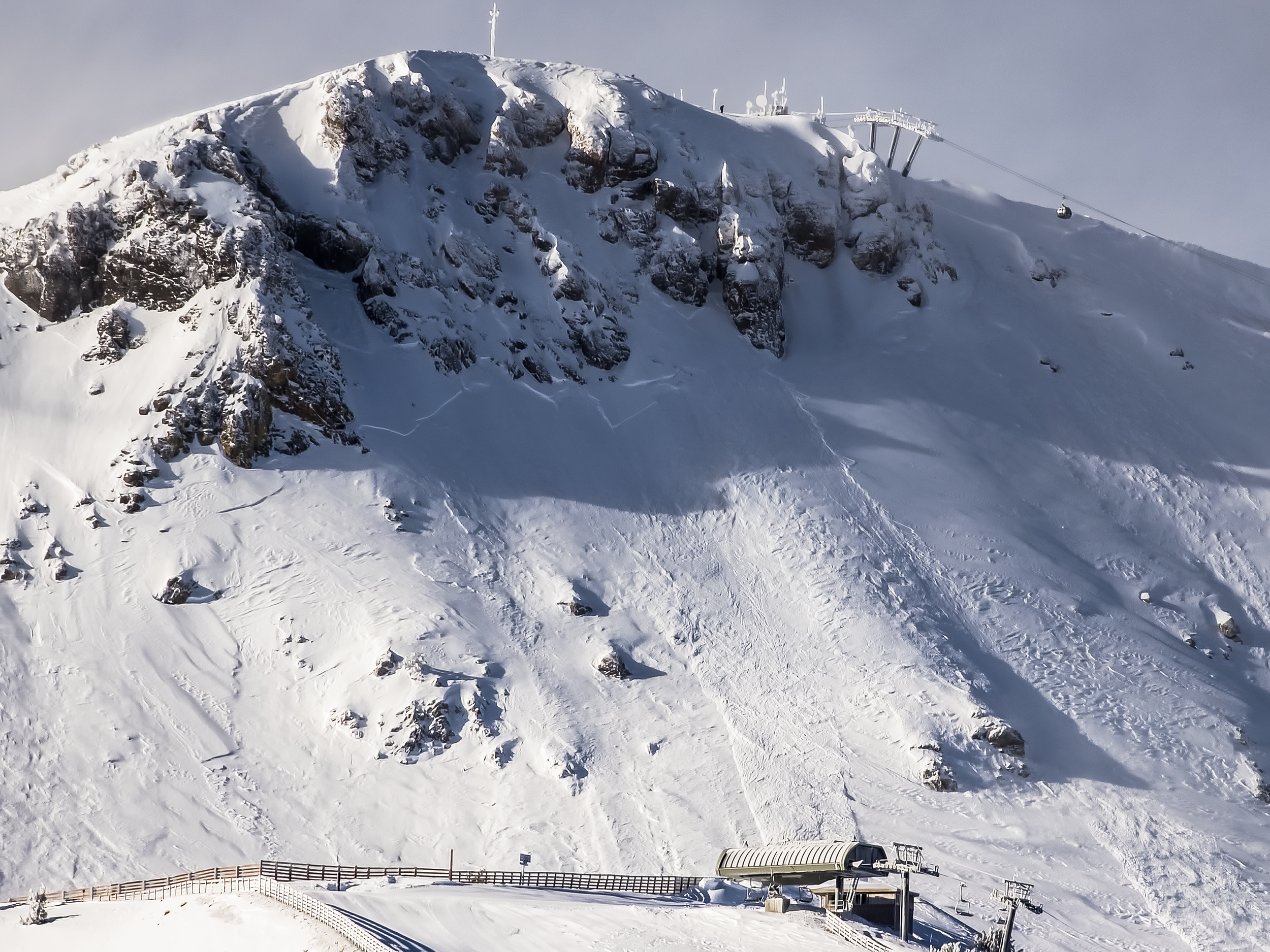 Read more about the article Mammoth Mountain Locals Snow Report from the Snowman