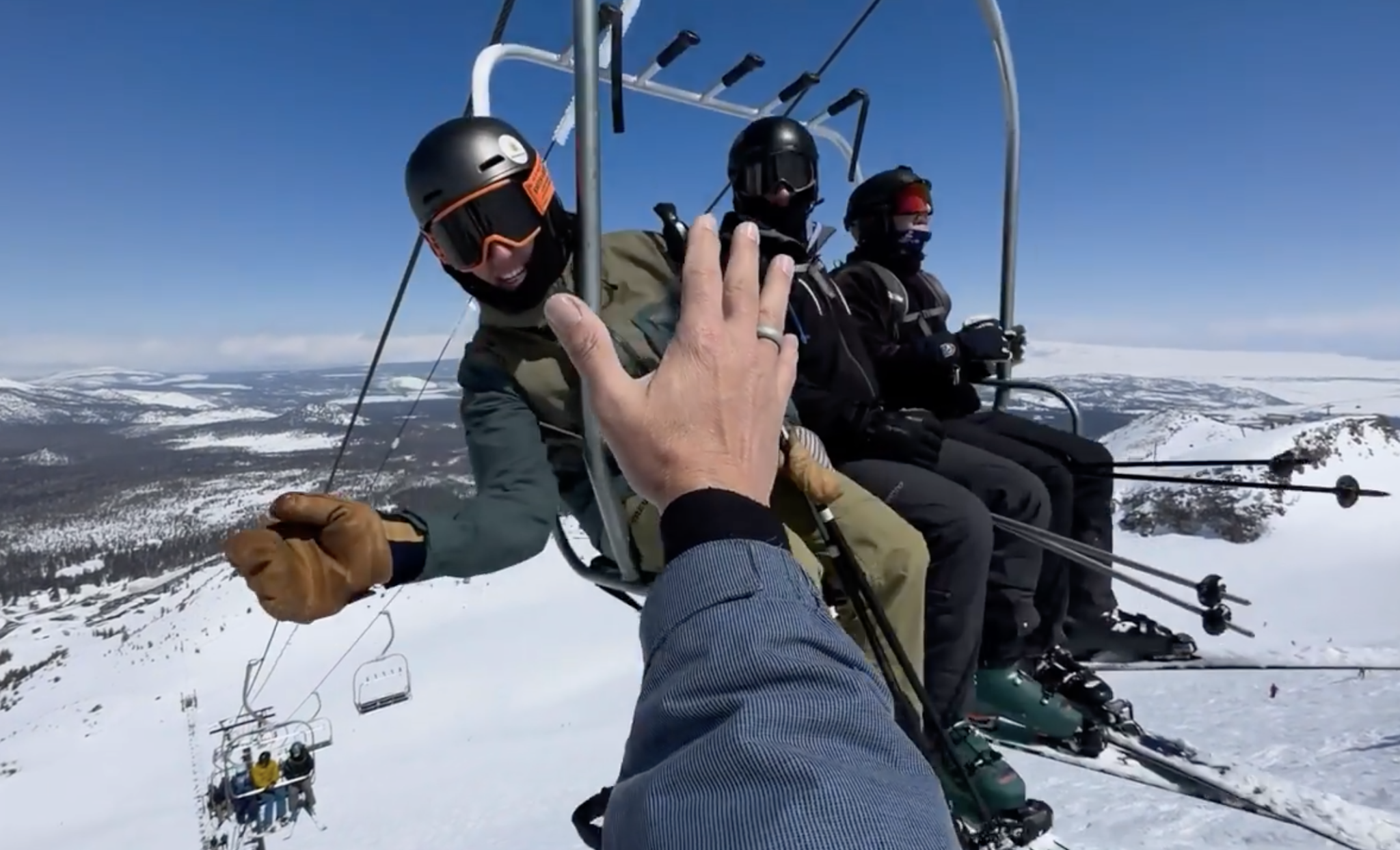 Hi Five on the Spine of Wipe Out and Chair23. Amazing how much snow there is here in Mammoth.... Photo from Rob Vuona