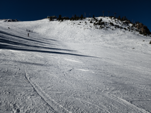 Read more about the article Photos: Mammoth Mountain Snow Pack 11-20-23