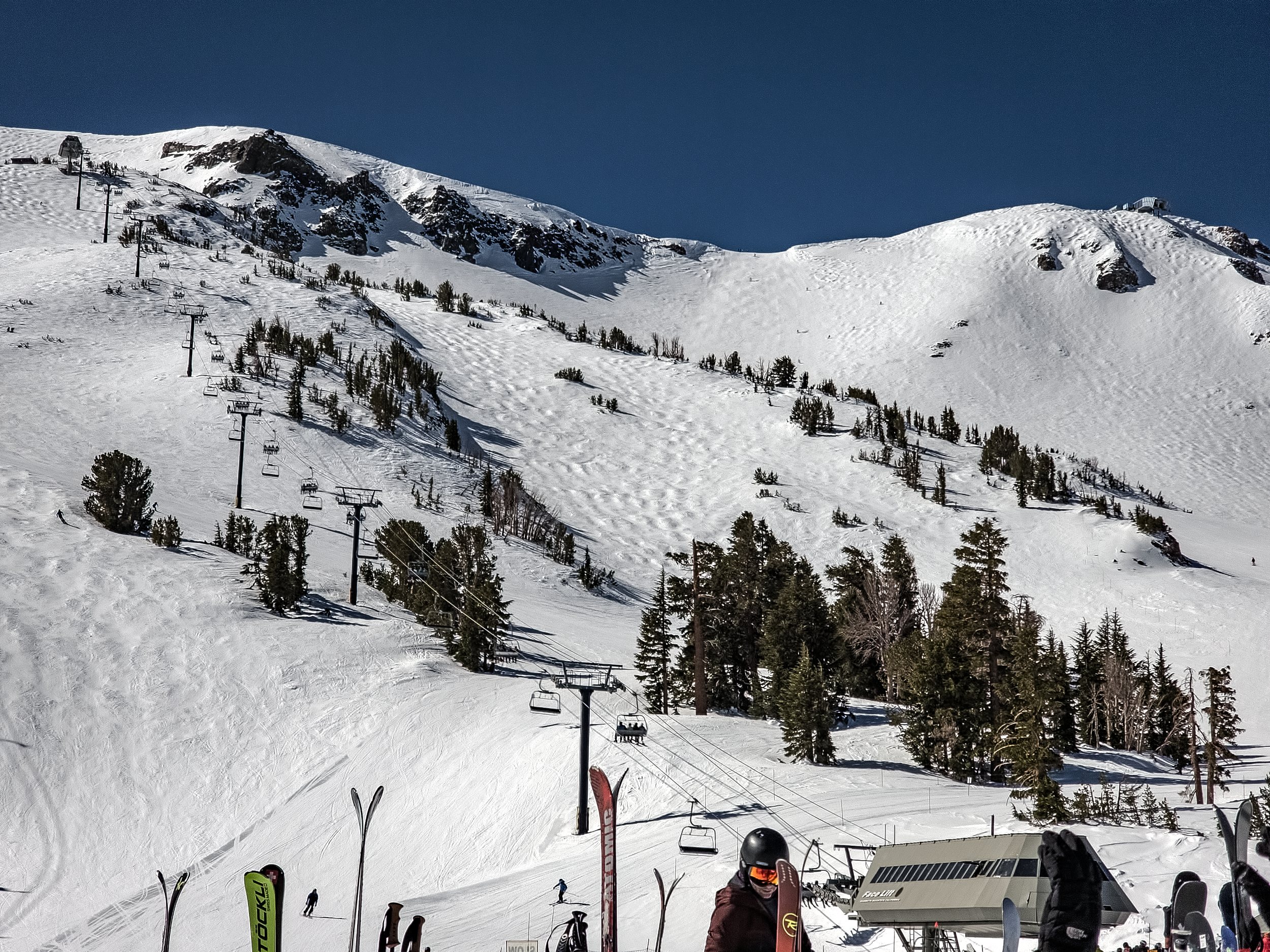 Read more about the article Mammoth Mountain Photos from Snowman & Friends – 3-10 thru 3-19, 2024
