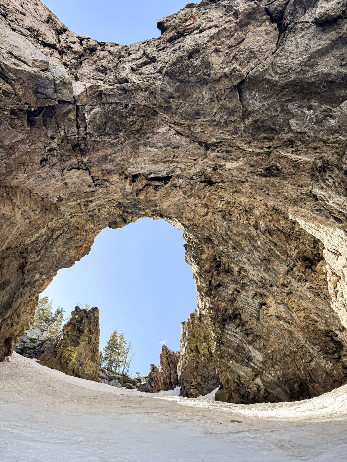 Hole in the Wall - Mammoth Lakes Basin